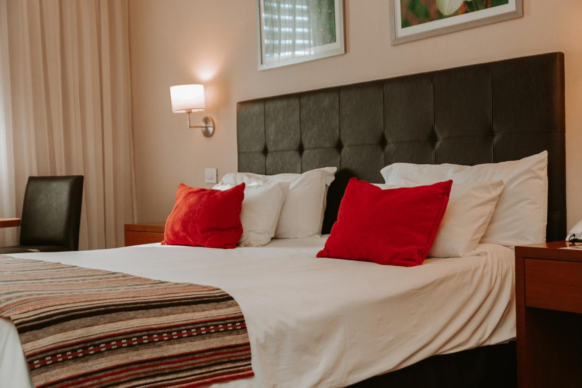 Howard Johnson Hotel Yerba Buena Εξωτερικό φωτογραφία